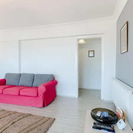 Windows On The Bay - * İzmir